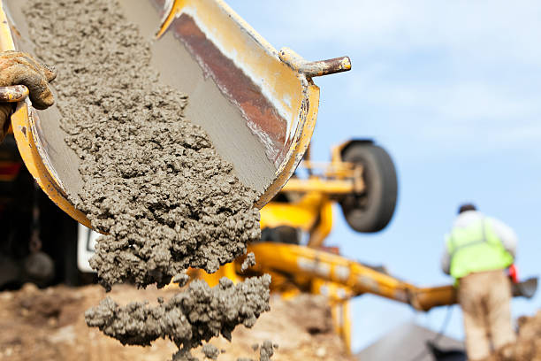 Best Concrete Retaining Walls in Forest Hills, MI